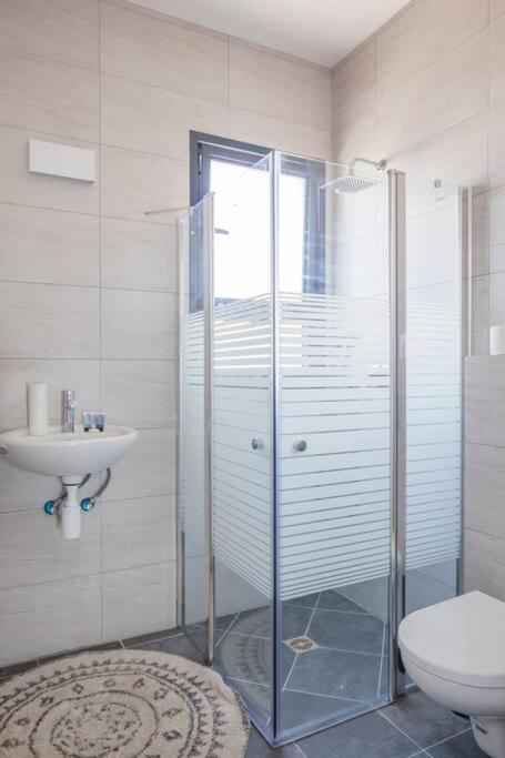 O&O Group- Magical 4Br Apt With Panoramic Sea View Bat Yam Exterior photo